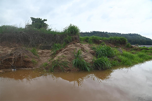 Uliya sand mining